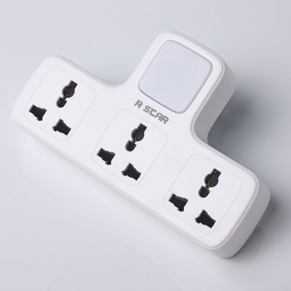 R SCAR RS-G136 - 3-outlet wall-mounted power strip